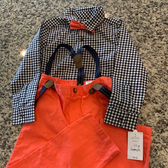 Bow Tie set by Carter’s - Picture 2 of 6